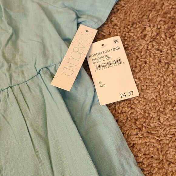 ABOUND - Nordstrom’s cropped top  NWT - Picture 3 of 3